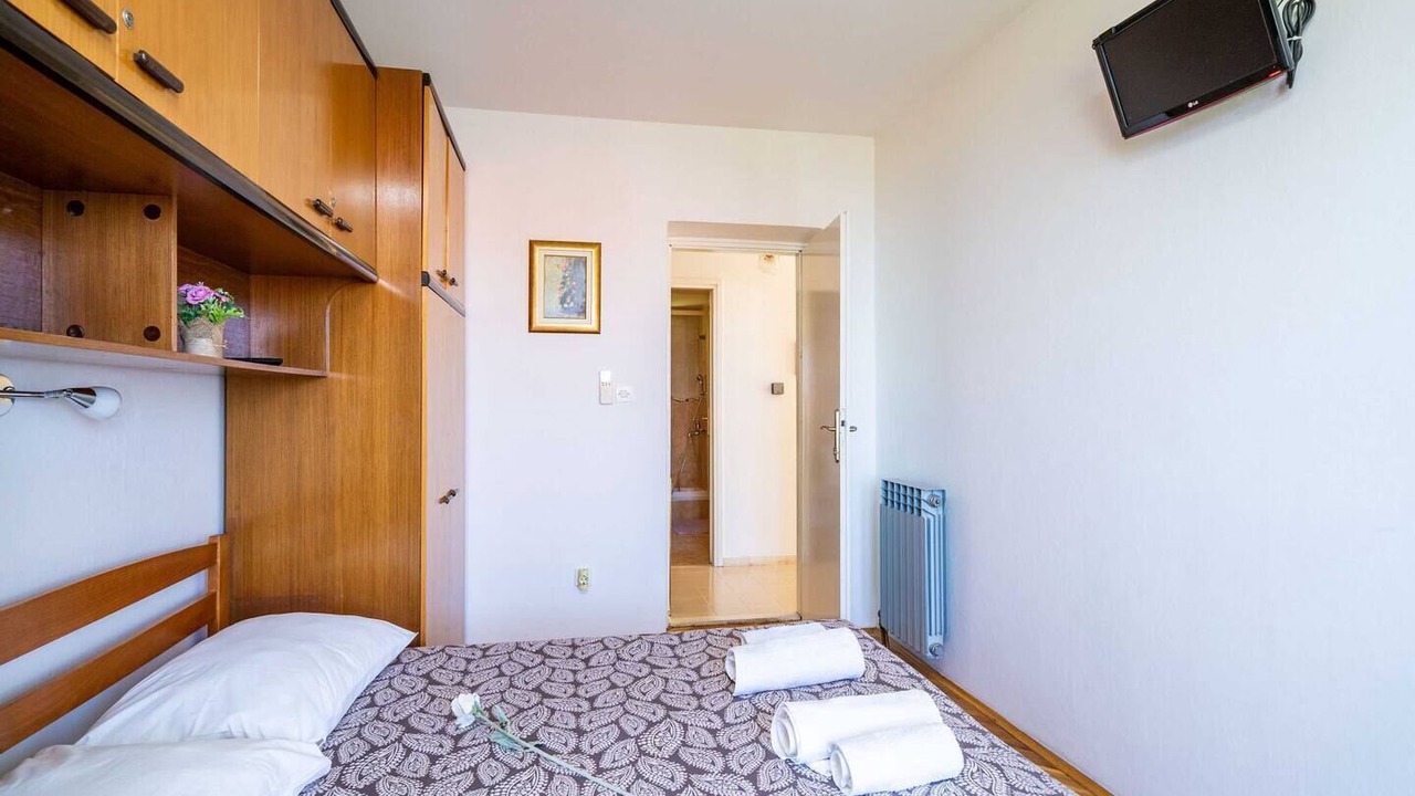 Photo of Bedroom in Gornji Kono