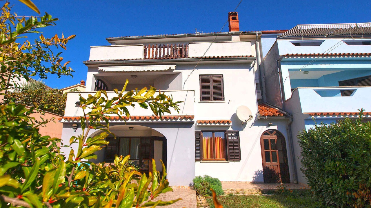 Photo of Outdoor in Vinkuran