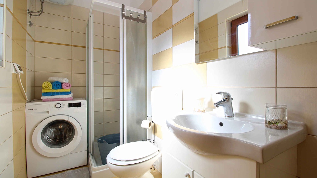 Photo of Bathroom in Vinkuran