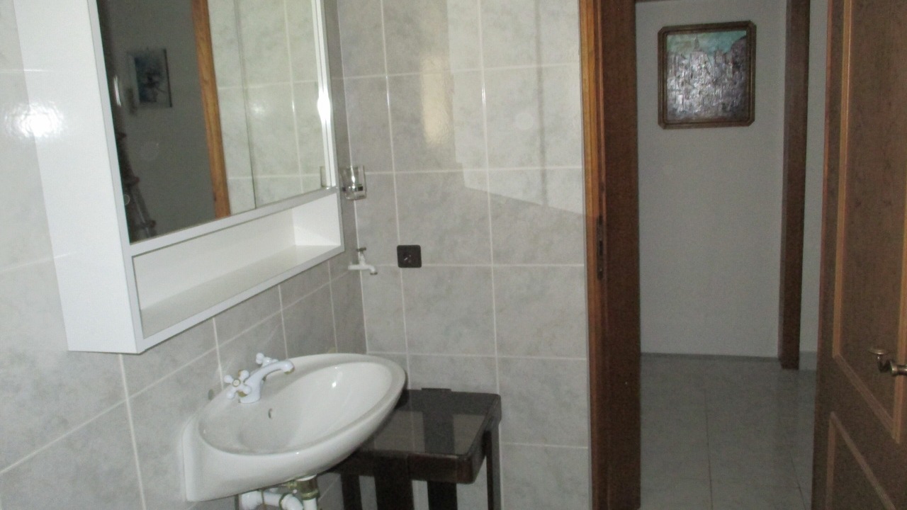 Photo of Bathroom in Tice