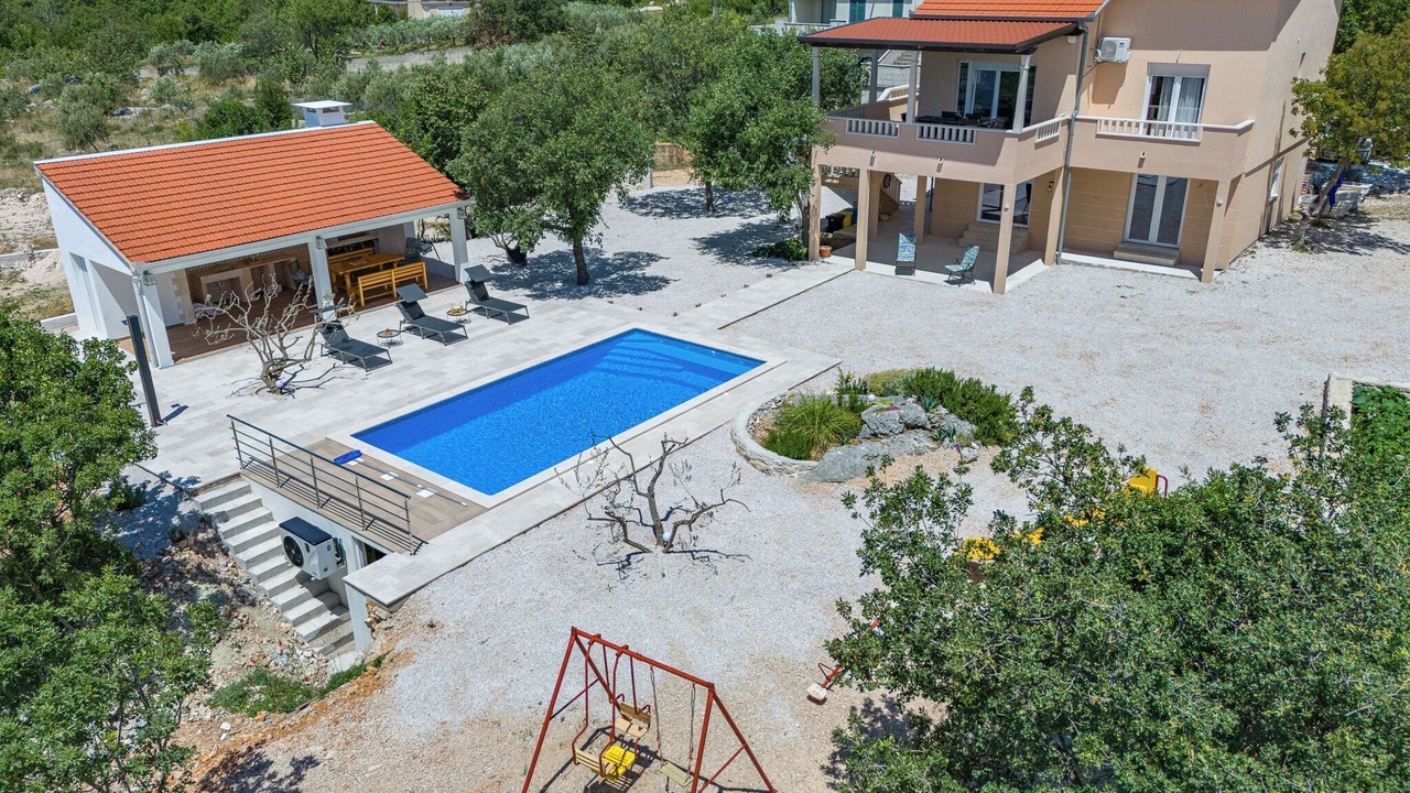 Photo of Outdoor in Sestanovac