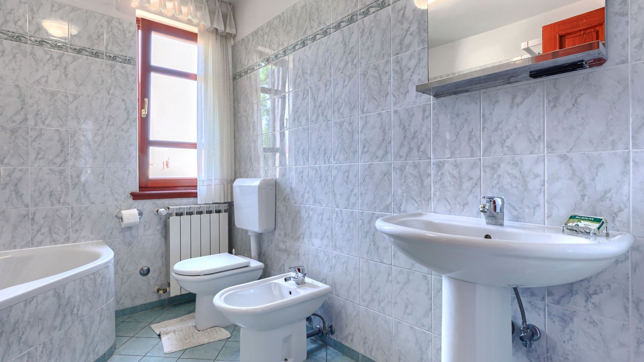 Photo of Bathroom in Vinkuran