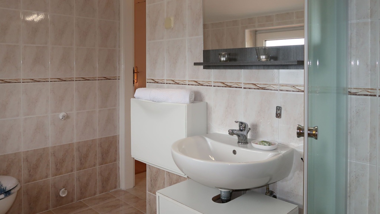 Photo of Bathroom in Crni