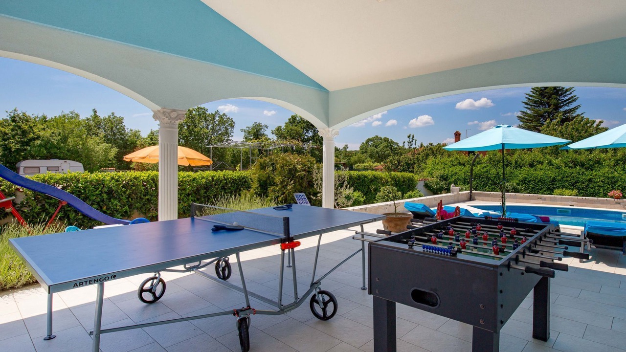 Photo of Outdoor in Rogocana