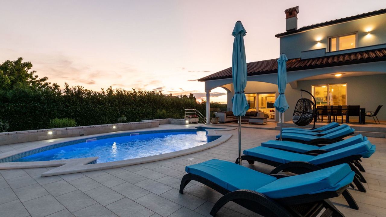 Photo of Outdoor in Rogocana