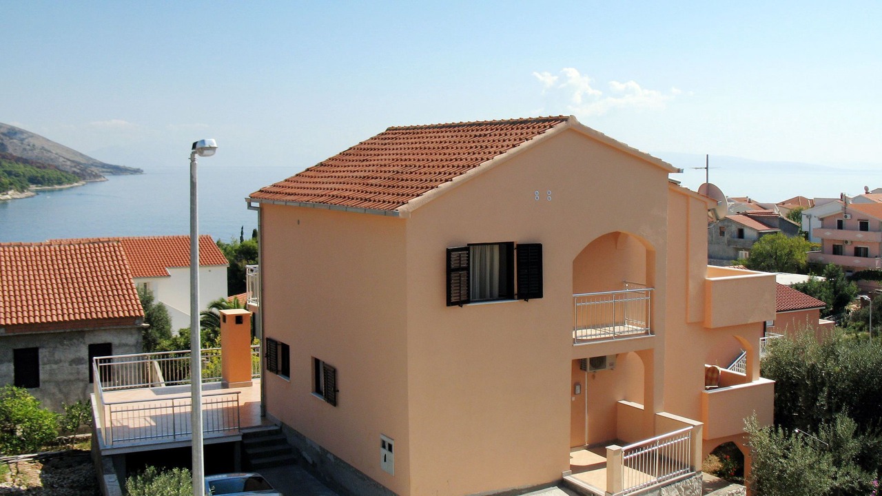 Photo of Others in Okrug Gornji