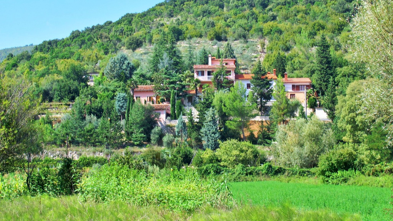 Photo of Outdoor in Rasa