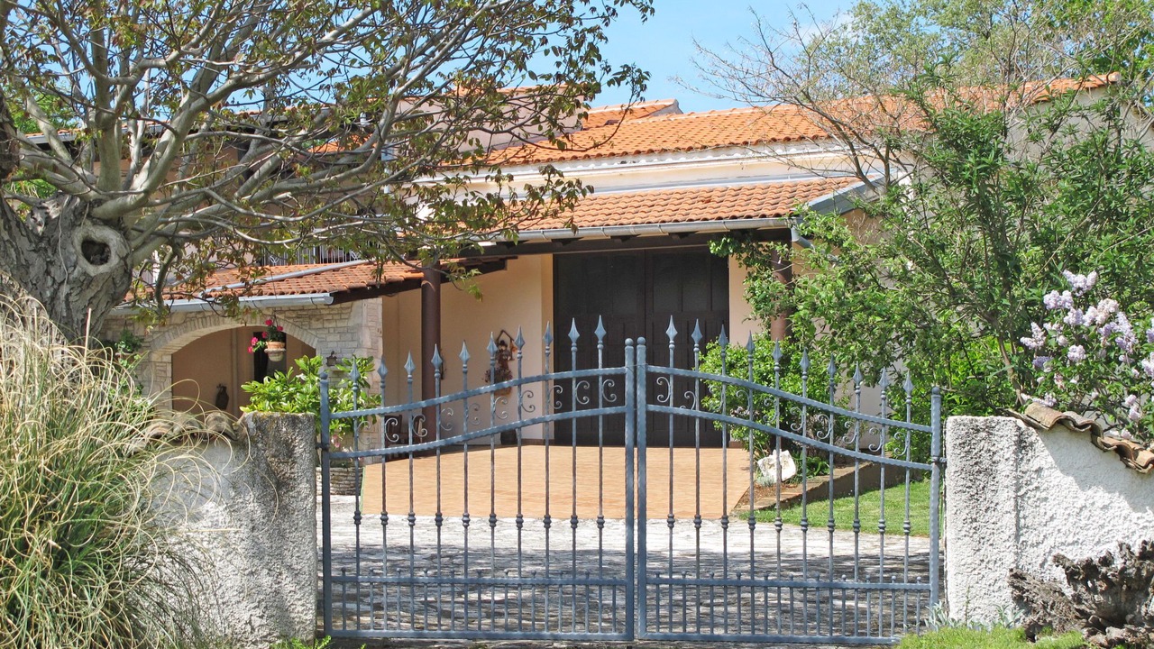 Photo of Outdoor in Manjadvorci