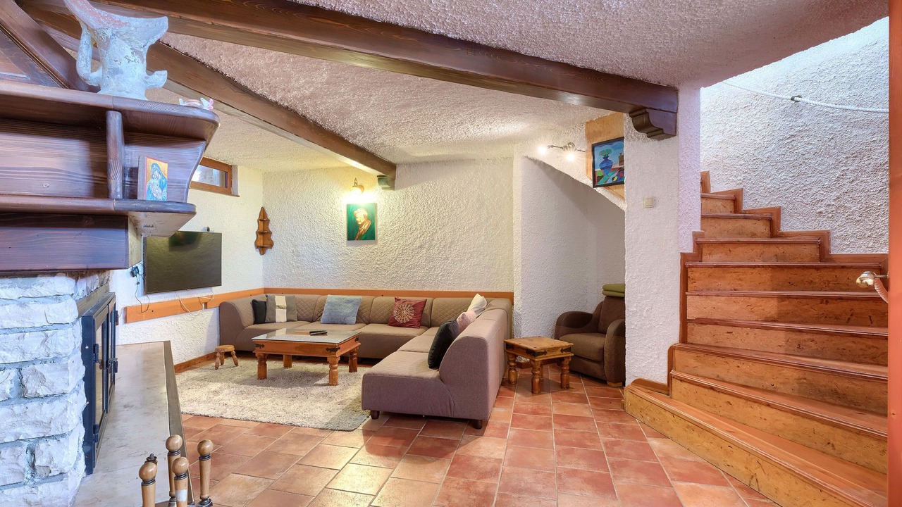 Photo of Livingroom in Loborika