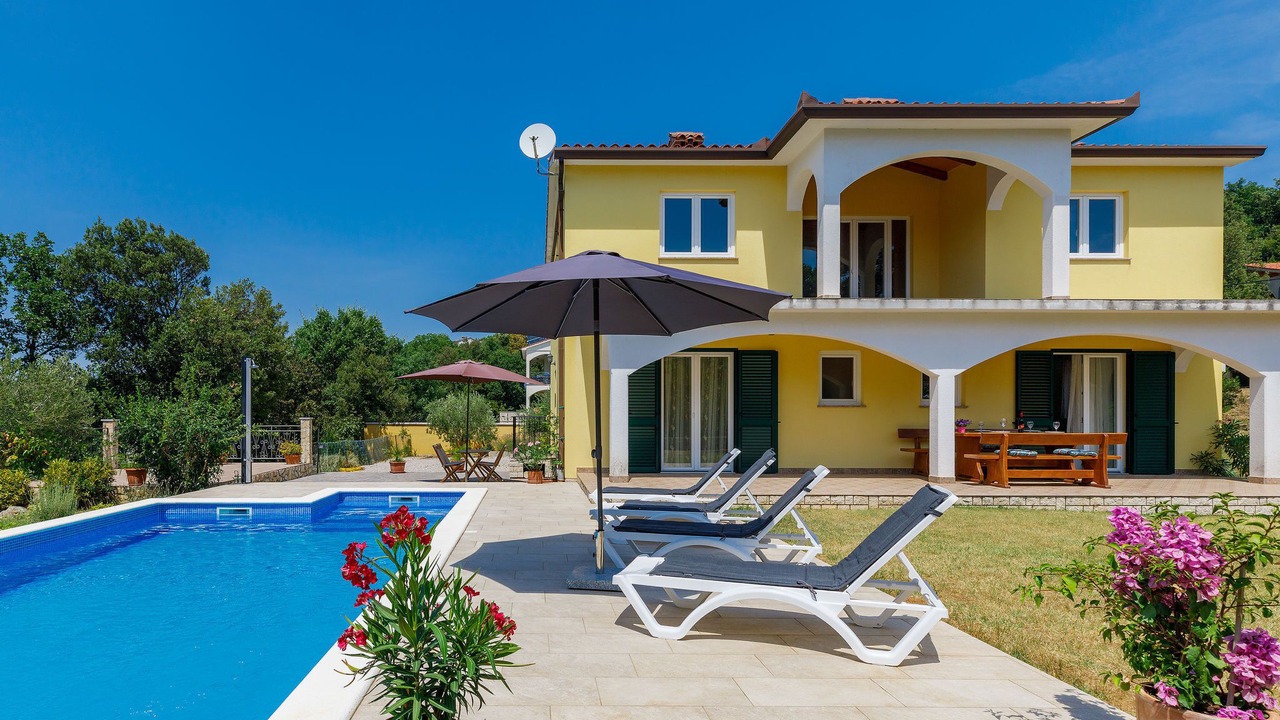 Photo of Outdoor in Labin