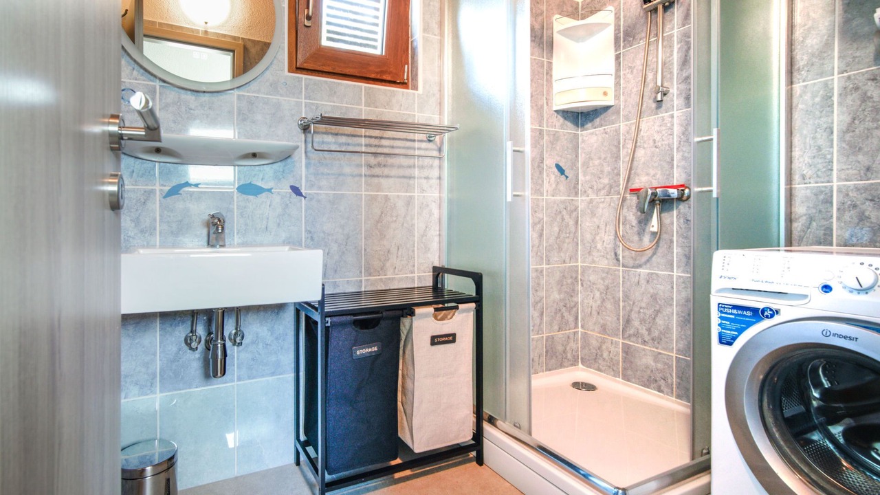 Photo of Bathroom in Kampor