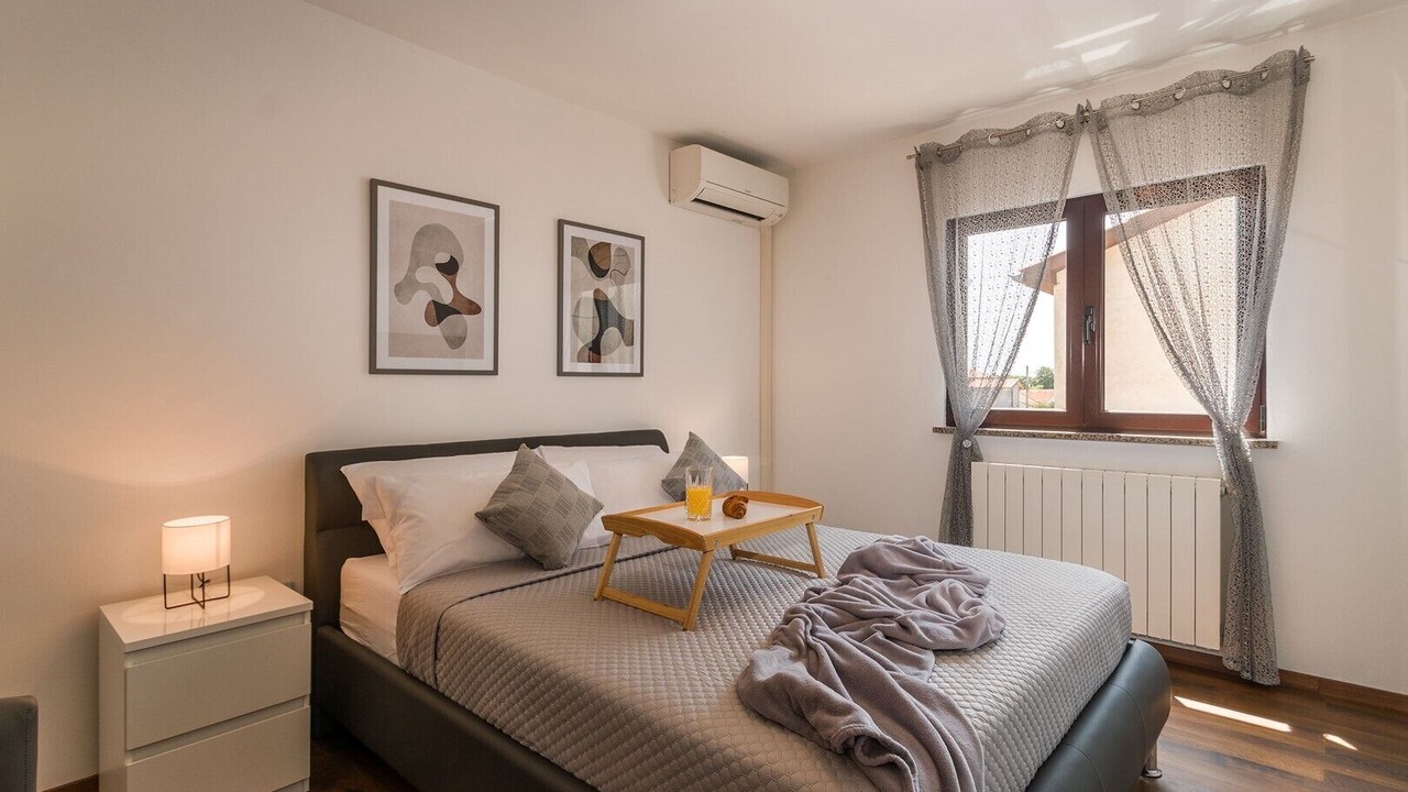 Photo of Bedroom in Loborika