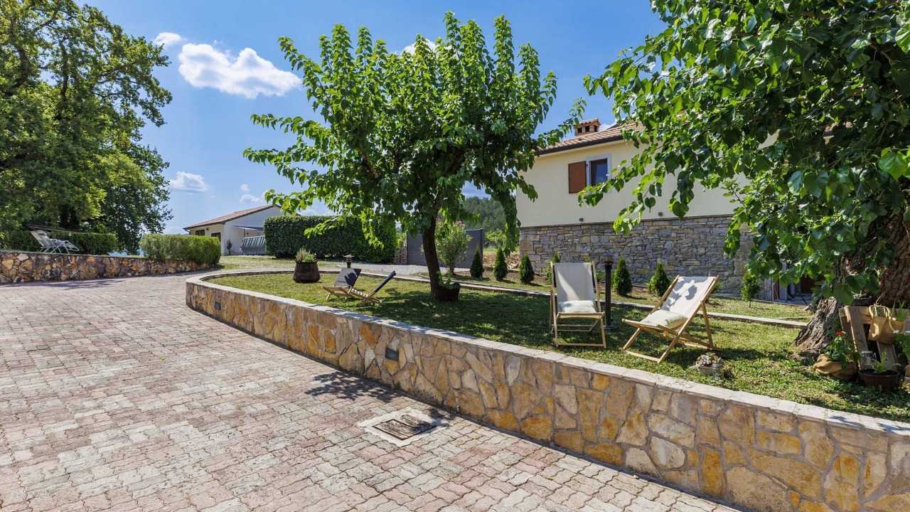 Photo of Outdoor in Buzet