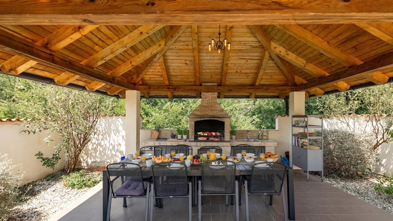 Photo of Outdoor in Bribir