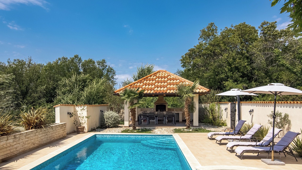 Photo of Outdoor in Bribir