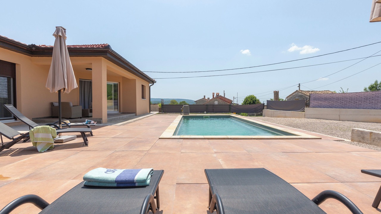 Photo of Outdoor in Kapelica