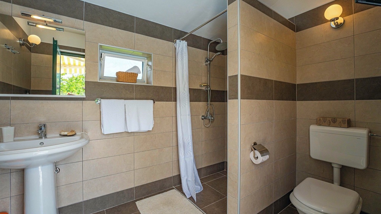 Photo of Bathroom in Krsan