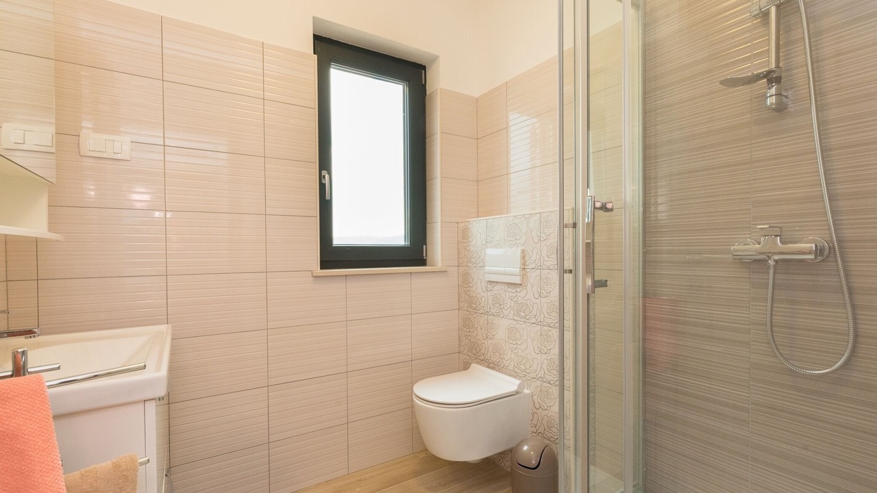 Photo of Bathroom in Trget