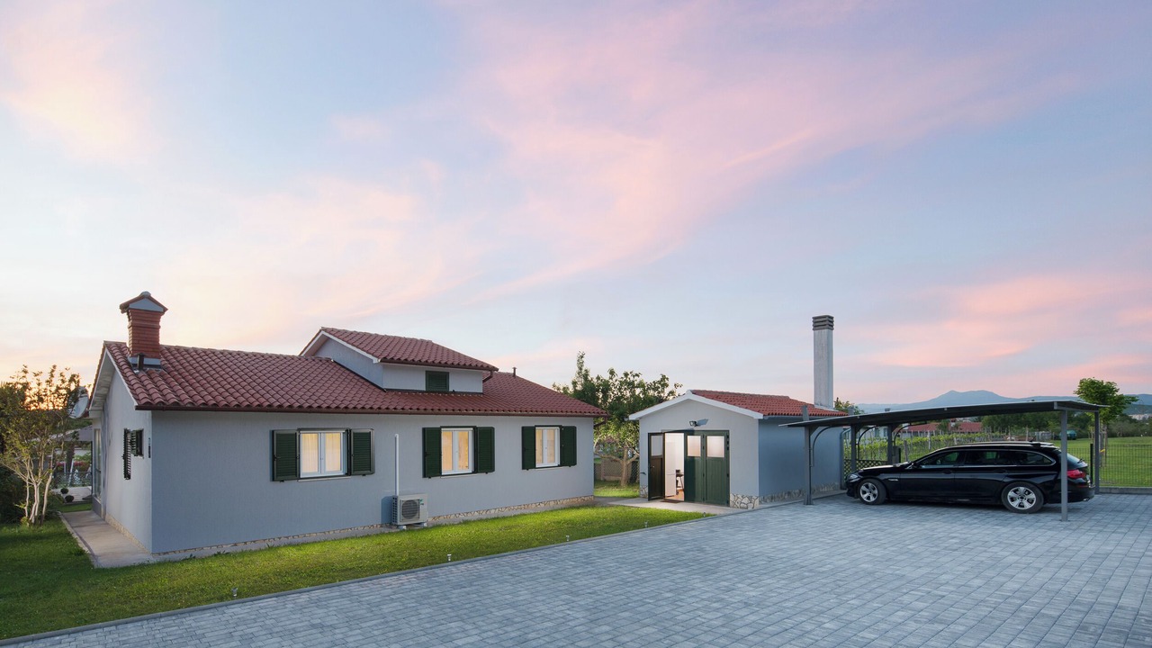 Photo of Outdoor in Kapelica