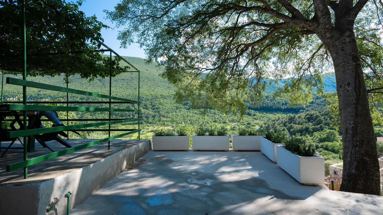 Photo of Patio Balcony in Slime