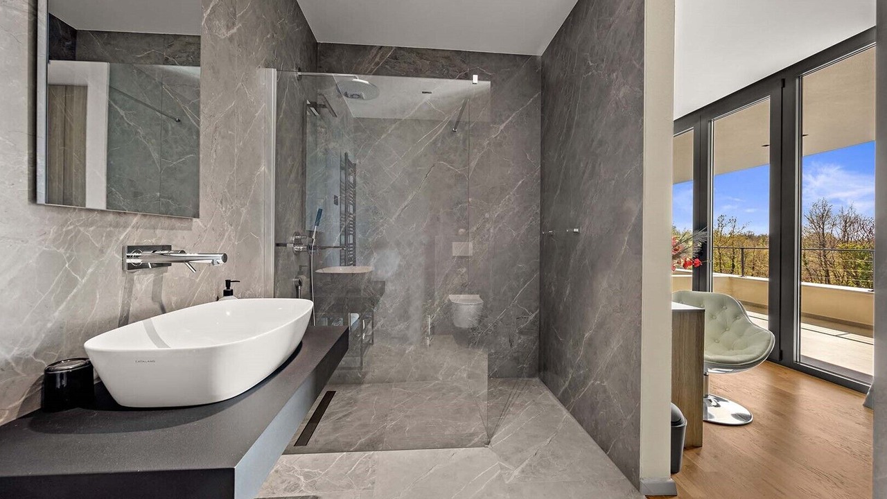 Photo of Bathroom in Sterna