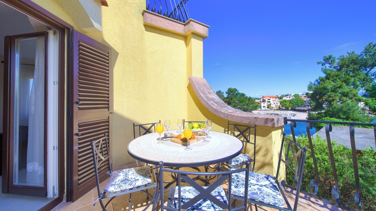 Photo of Outdoor in Porat