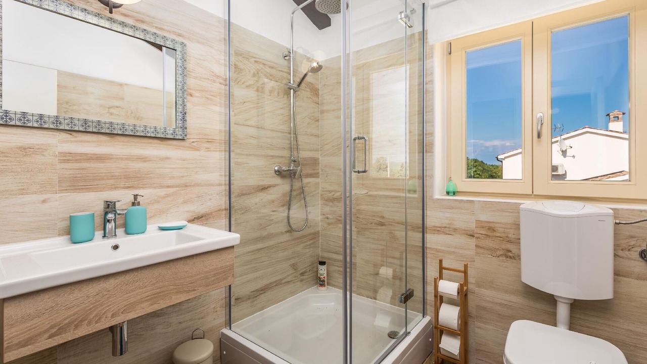Photo of Bathroom in Belavici
