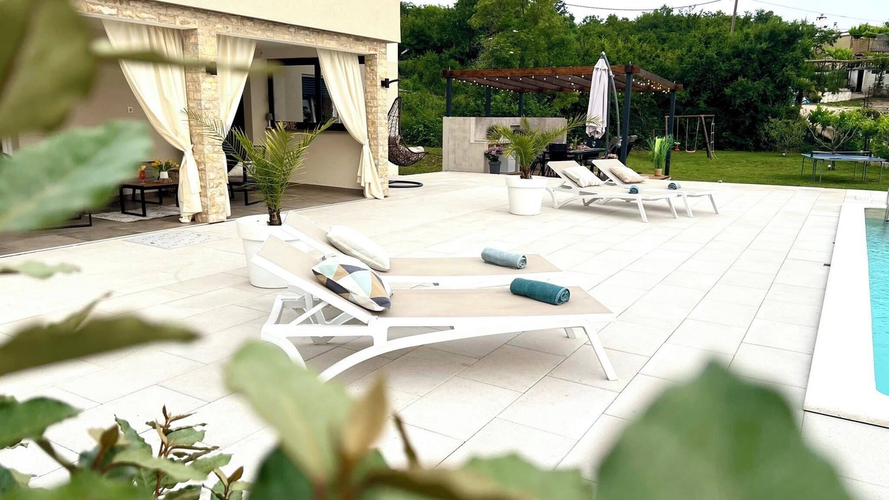 Photo of Patio Balcony in Vinez