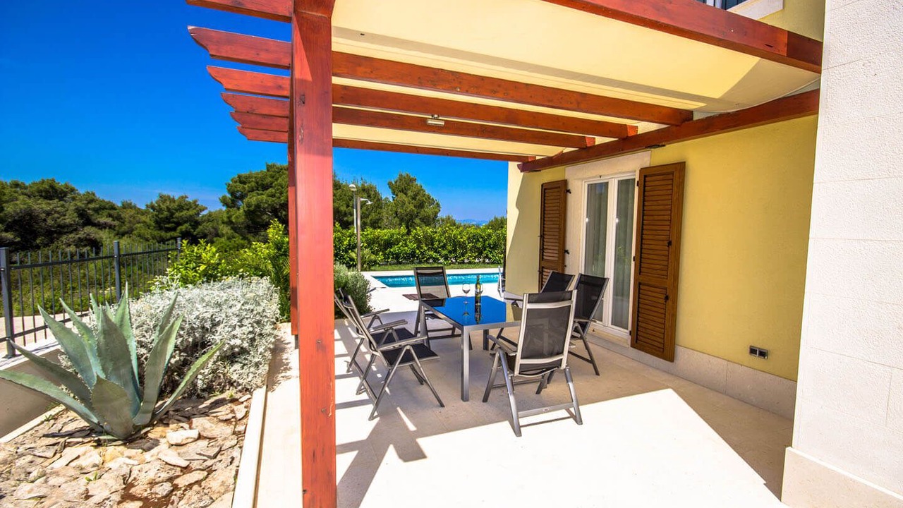 Photo of Patio Balcony in Splitska