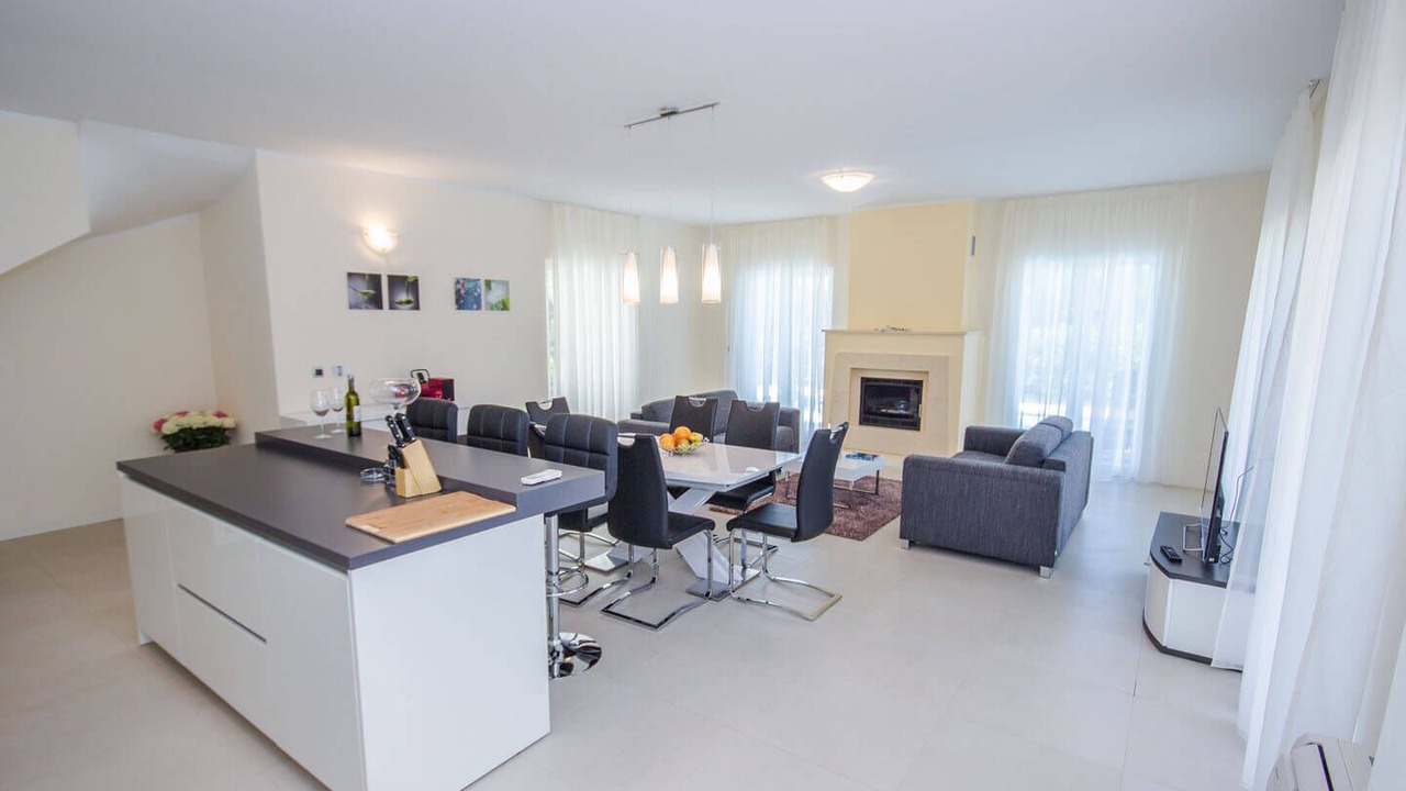 Photo of Others in Splitska