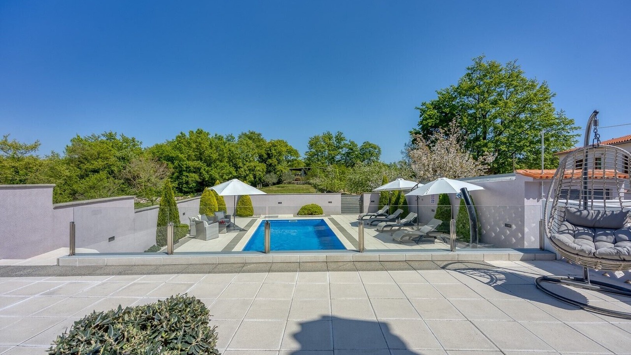 Photo of Outdoor in Divsici