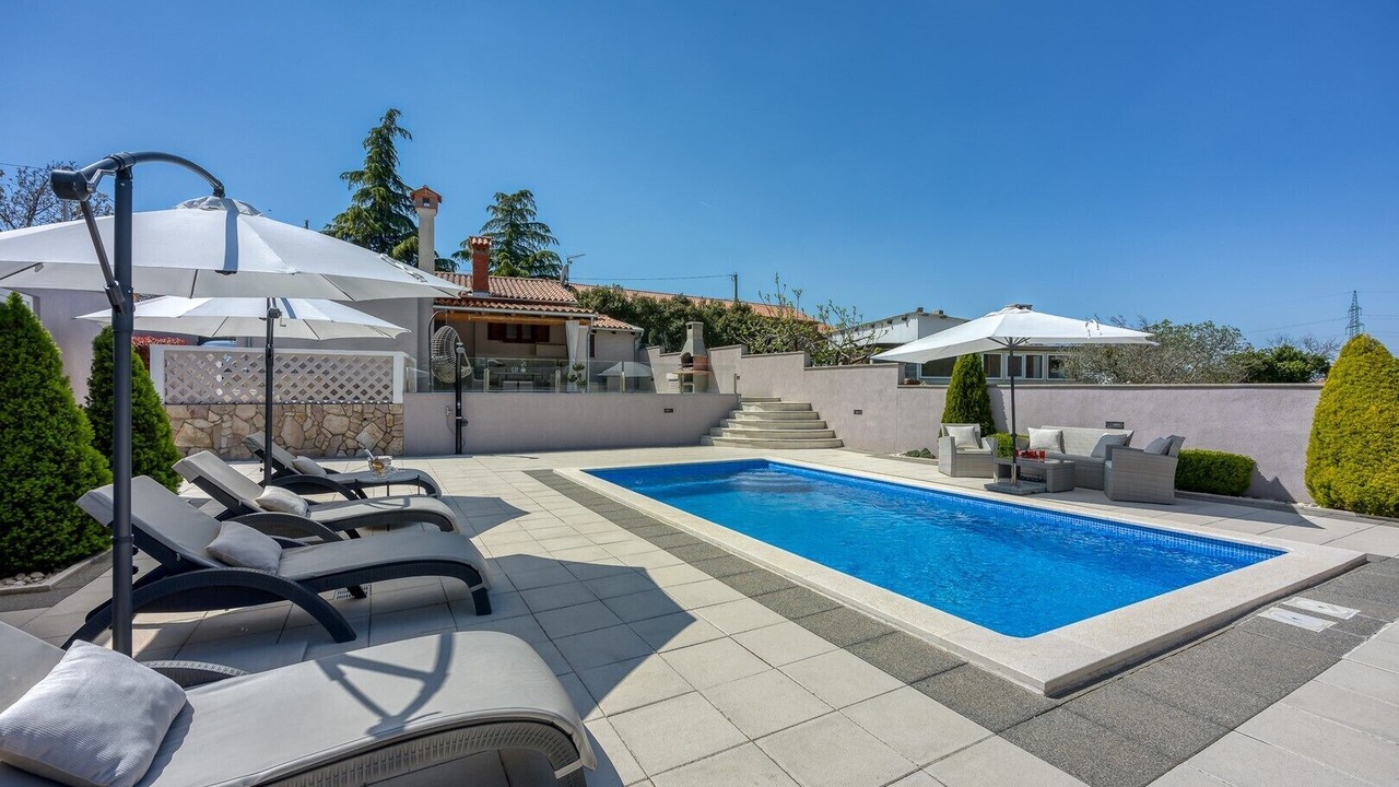 Photo of Outdoor in Divsici