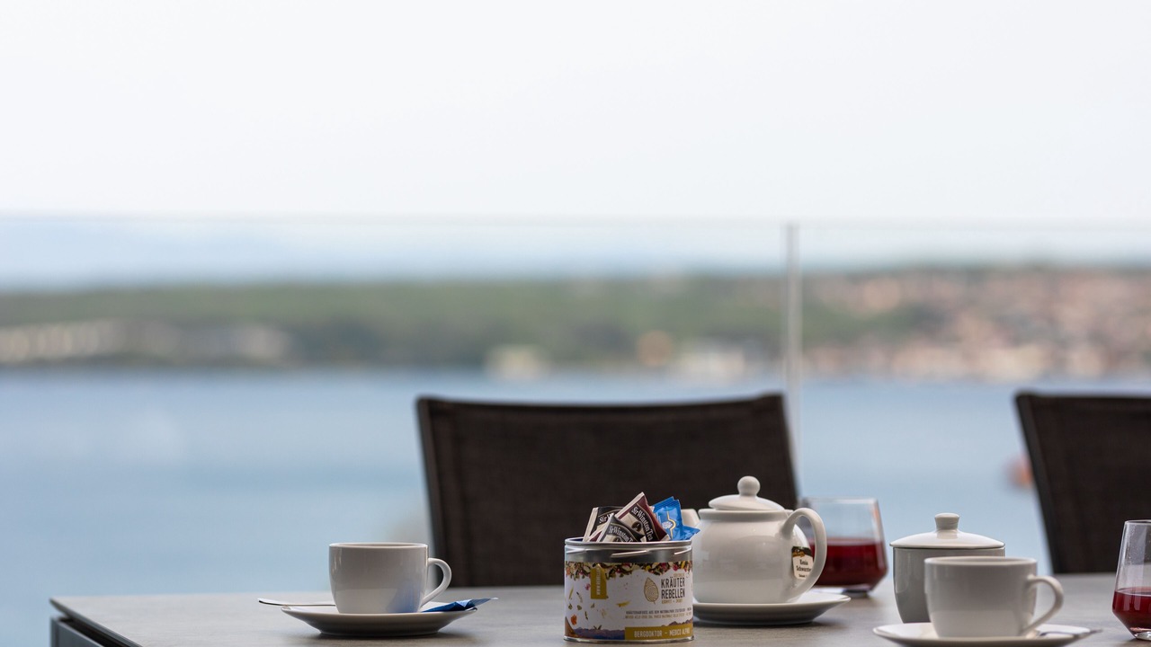 Photo of Others in Porat