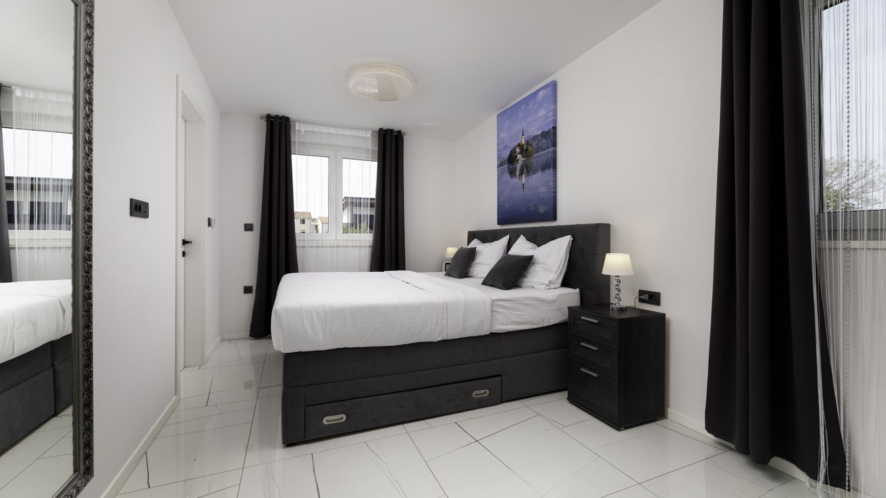 Photo of Bedroom in Porat
