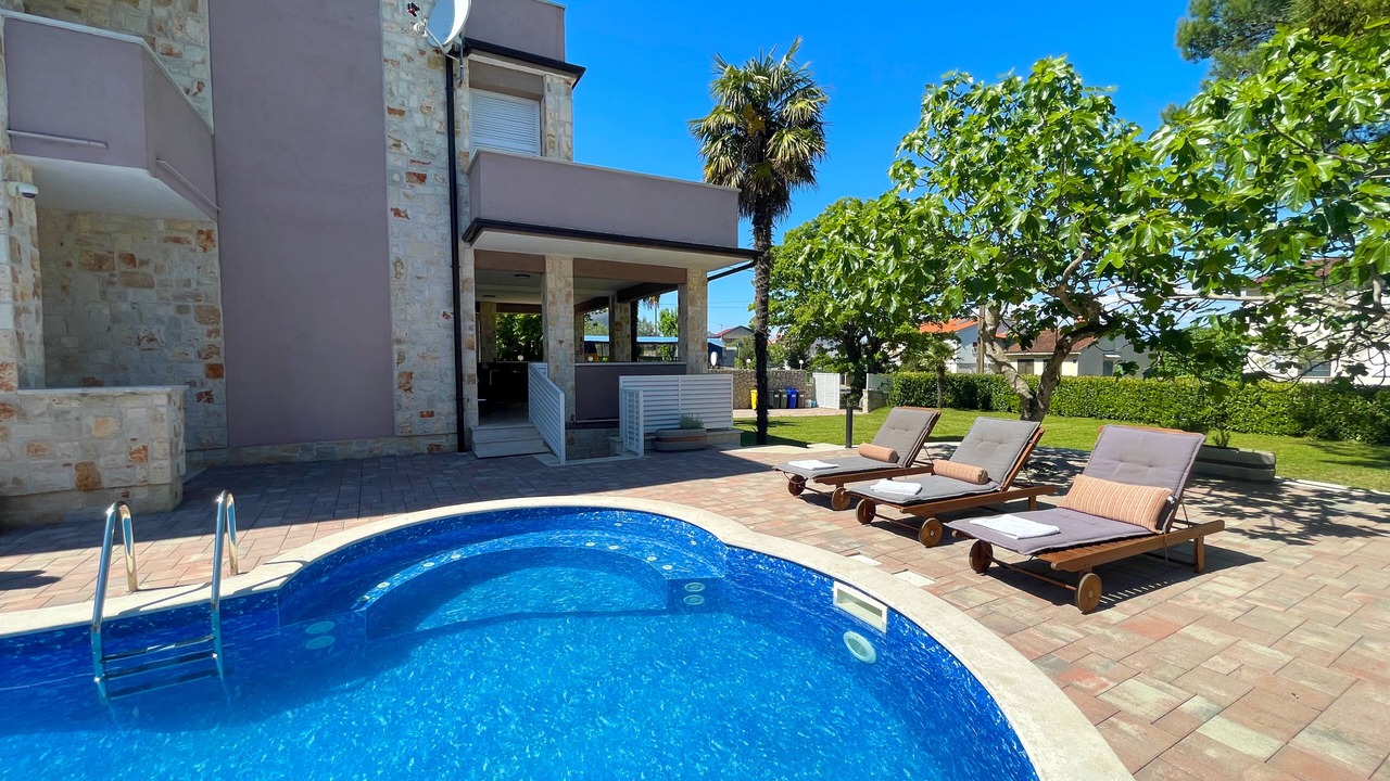 Photo of Outdoor in Vantacici