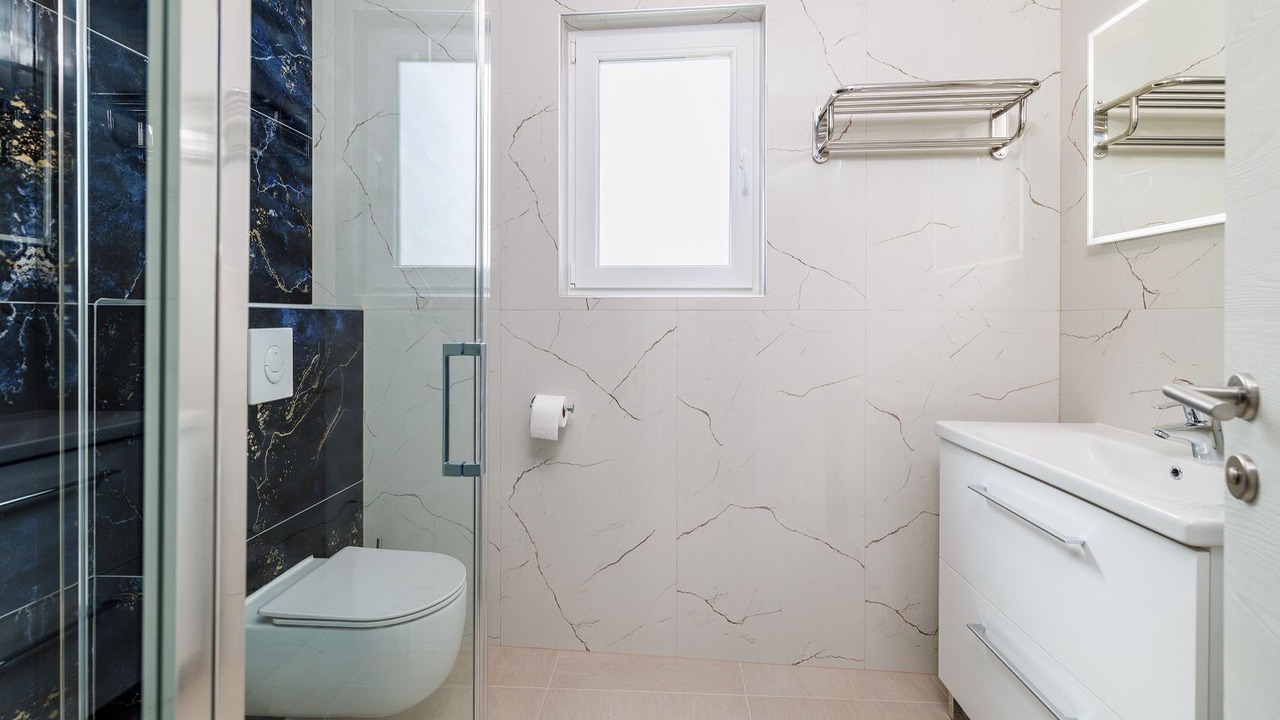 Photo of Bathroom in Kras