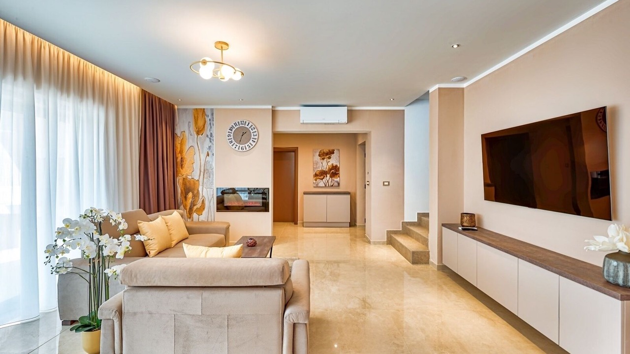 Photo of Livingroom in Brgod