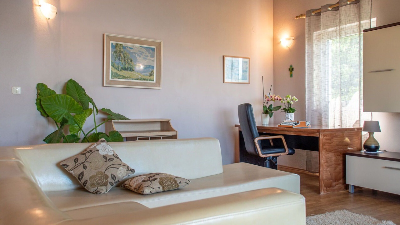 Photo of Bedroom in Smrika