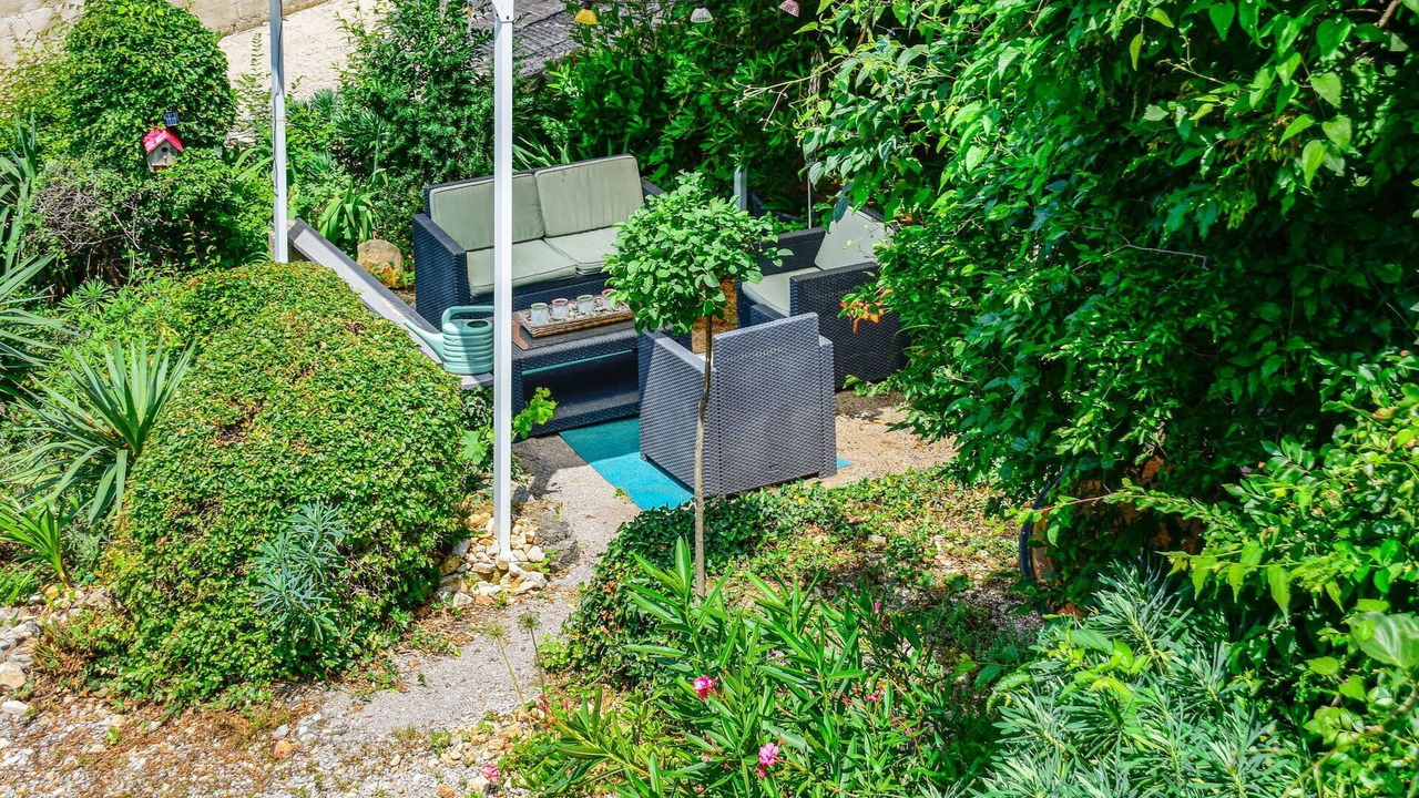 Photo of Outdoor in Smrika