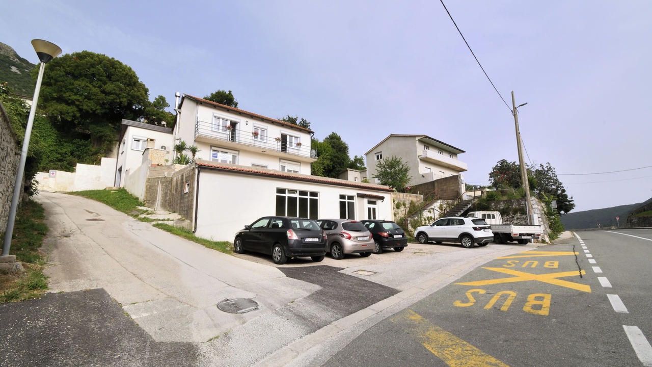Photo of Outdoor in Plomin