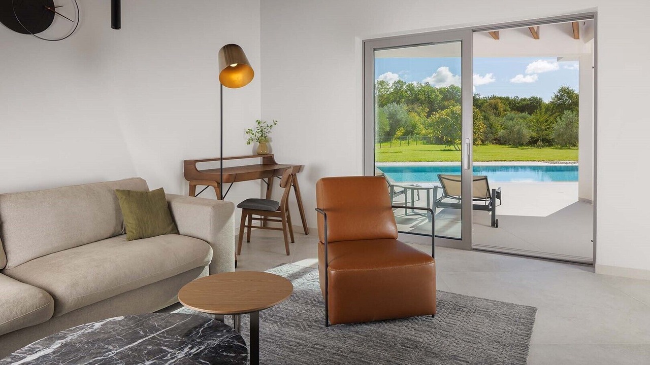 Photo of Livingroom in Gajana