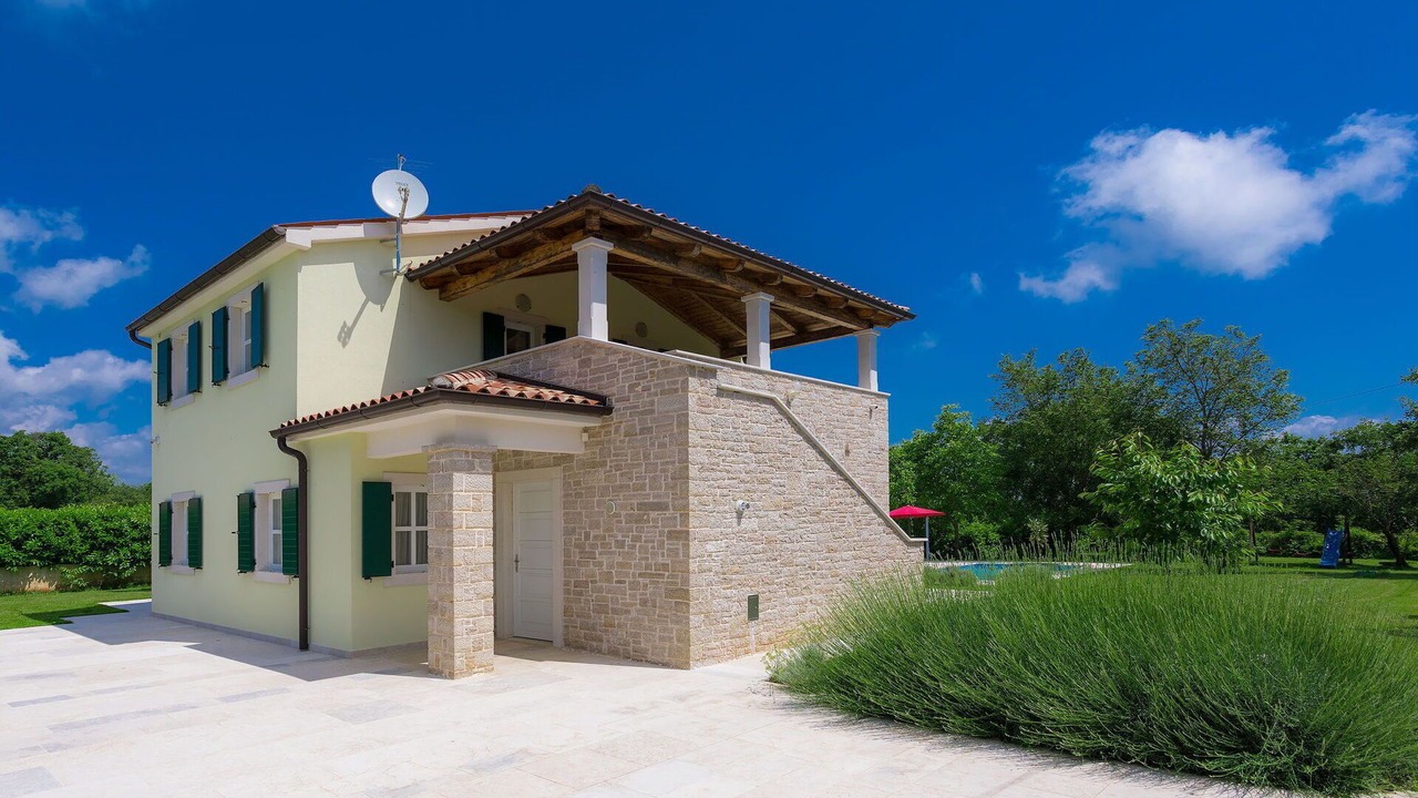 Photo of Outdoor in Belavici