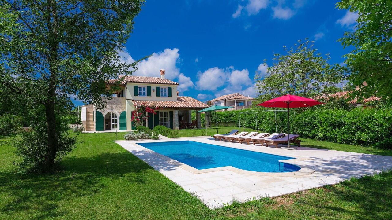 Photo of Outdoor in Belavici
