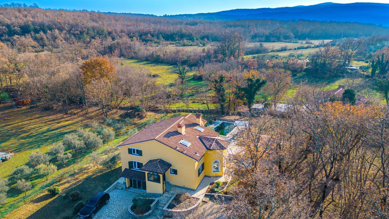 Photo of Outdoor in Kapelica