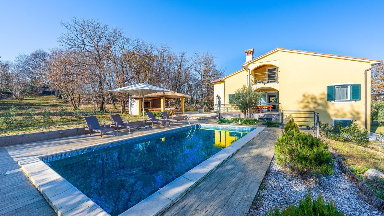 Photo of Outdoor in Kapelica