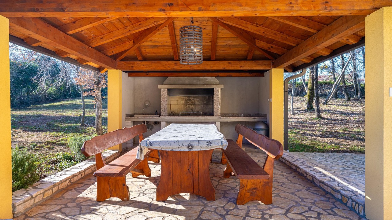 Photo of Outdoor in Kapelica