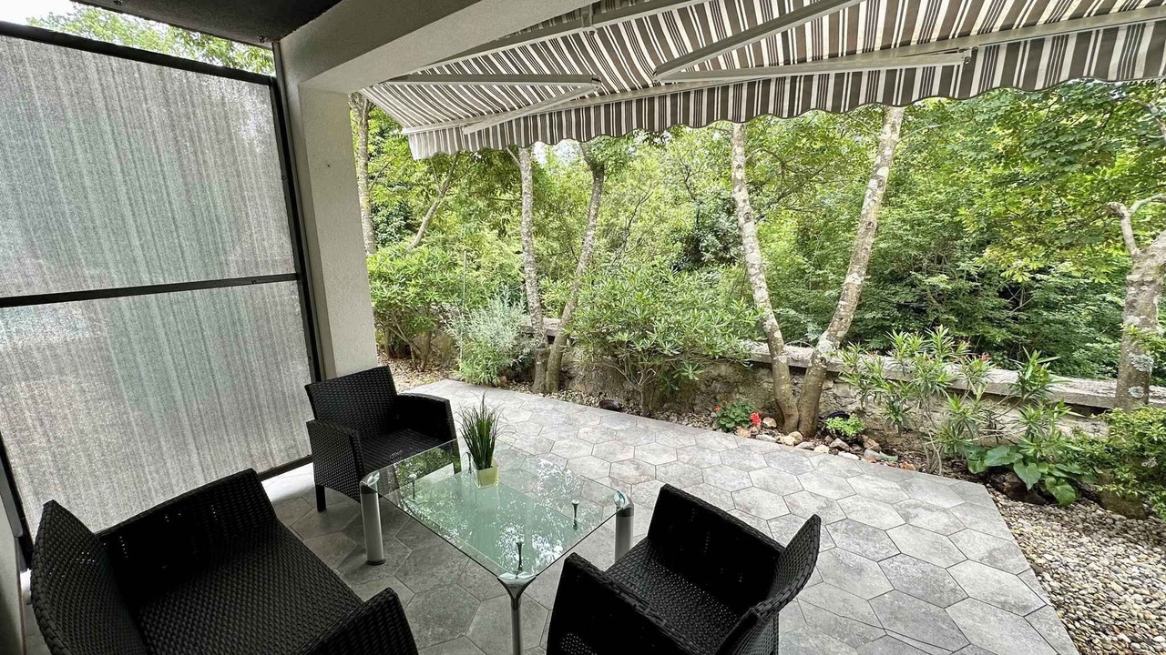 Photo of Patio Balcony in Grizane