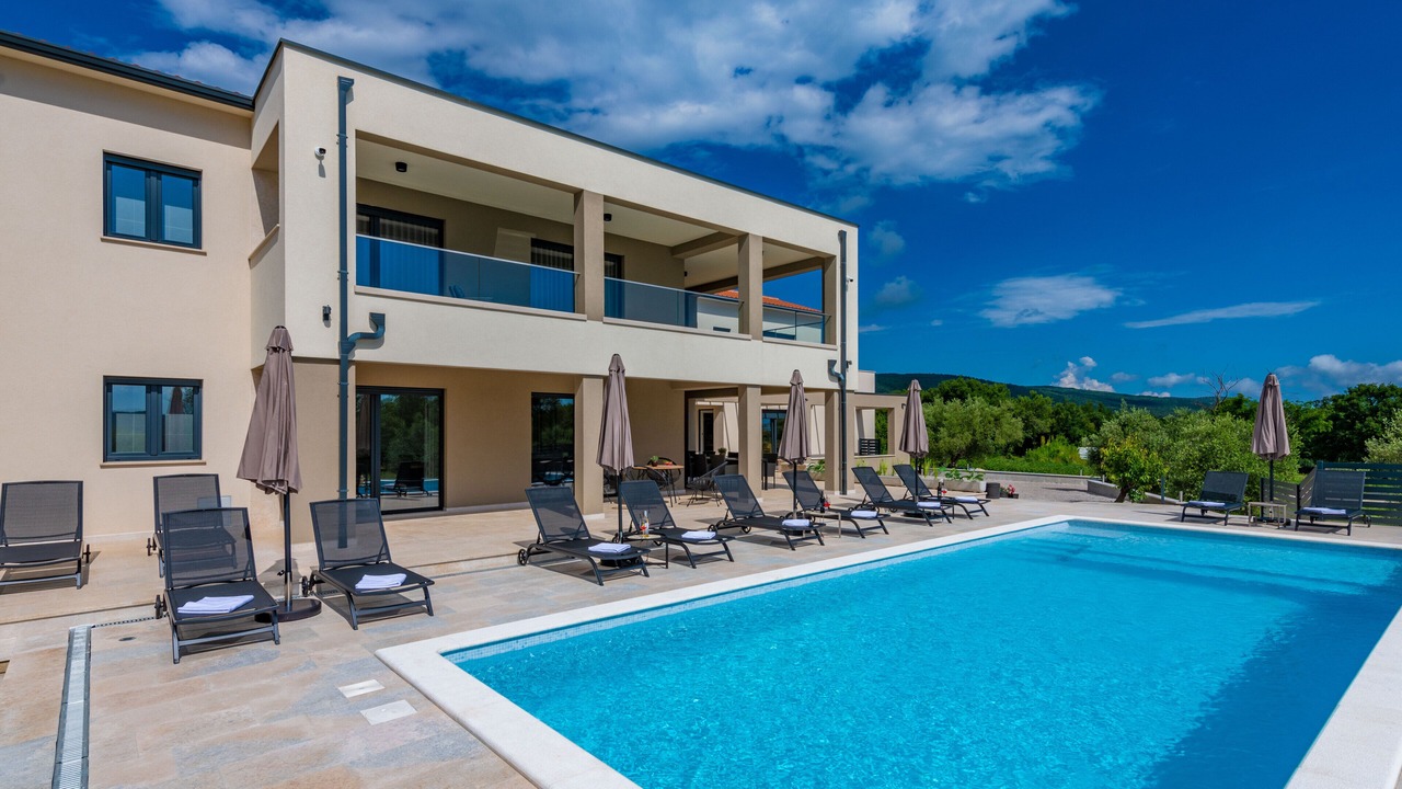 Photo of Outdoor in Brgod