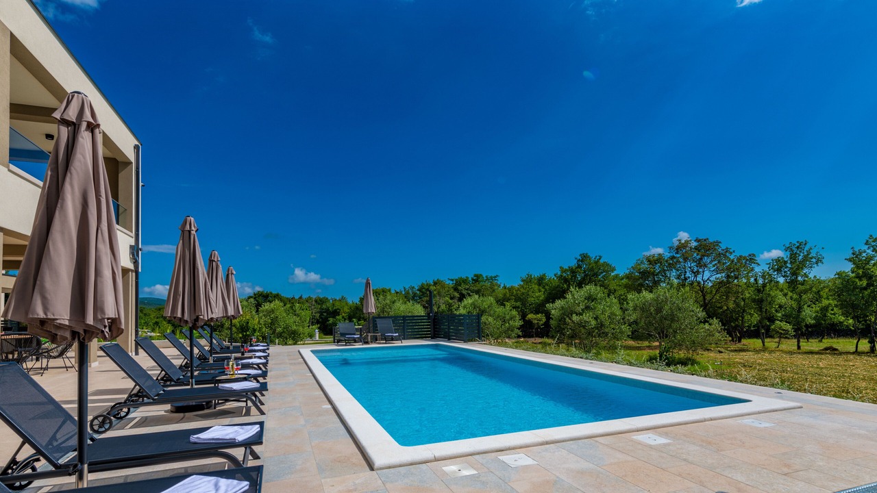 Photo of Outdoor in Brgod