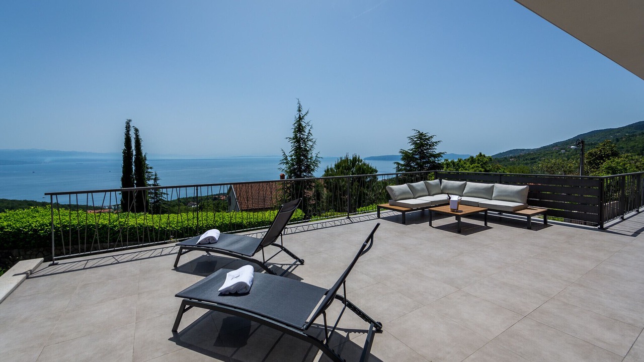 Photo of Patio Balcony in Poljane